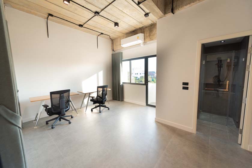Townhouse in Sukhumvit 